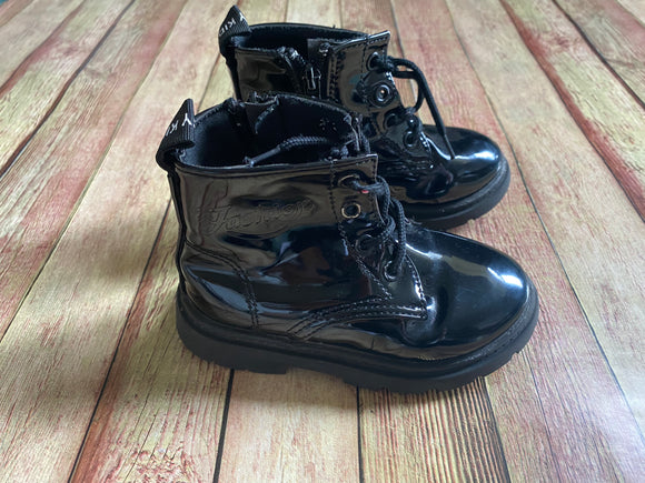 Black Shiny Boots, 27 (9 Toddler)