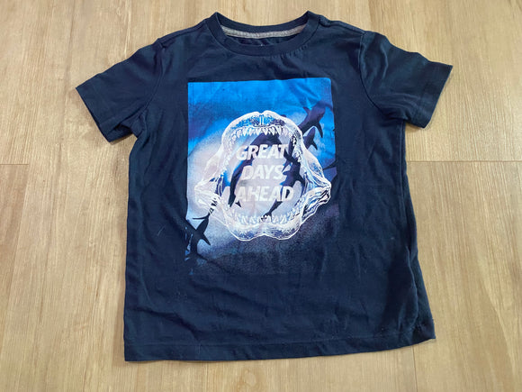 Old Navy Shark T-Shirt, XS(5)