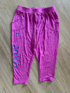 Under Armour Capris, YLG (14-16)