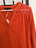 Women's NWT Carolyn Taylor Burnt Orange Long Sleeve, M