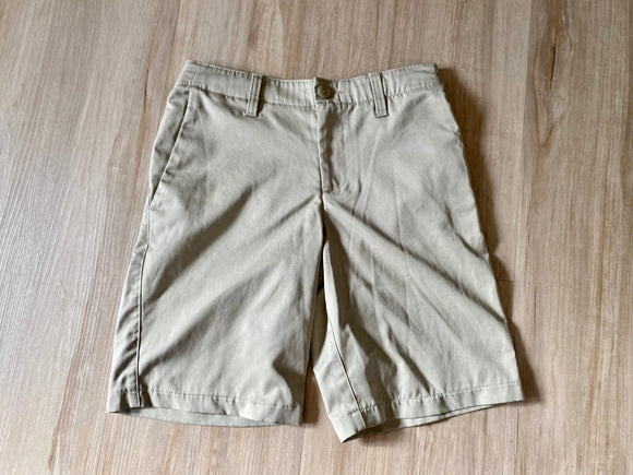 Under Armour Khaki Dress/Golf Shorts, 12