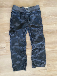 Old Navy Grey Camo Pants, XS (5)