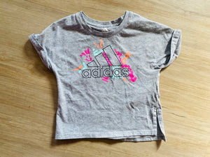 Adidas T-Shirt, 4T