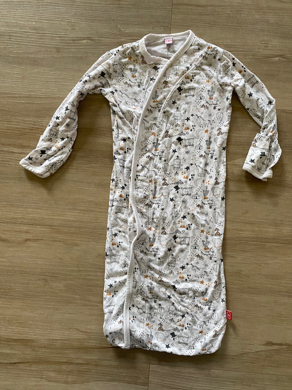 Magnetic Me Sleep Gown, NB-3M