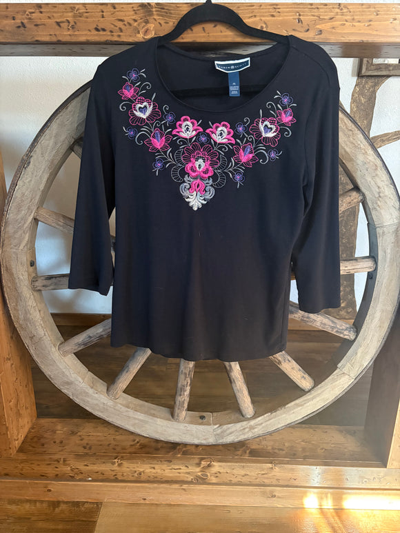 Karen KS Scott, Black T-Shirt, Embossed with Pink Flowers & Neck Line, 3/4 Sleeves, Med