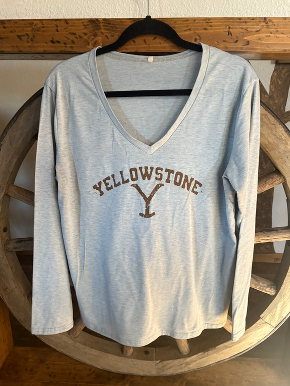 Unknown Brand, Yellowstone written across chest, V-Neck T-Shirt, Long Sleeves, L