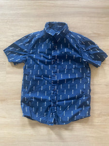 Wonder Nation Arrow Button Down, S(6-7)