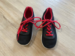 Pro Player Black/Red Sneakers, 11 (2 Available)