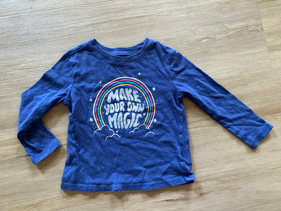 Old Navy 'make your own magic' Long Sleeve, 2T