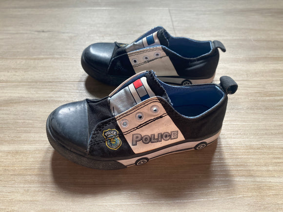Faded Glory Police Pull On Sneakers, 9