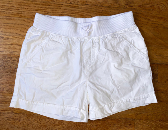 White Shorts, 10