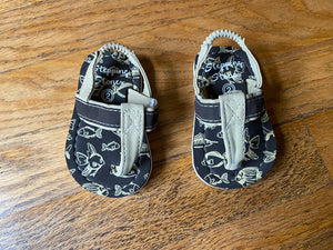 Baby Fish Flip Flops, 2