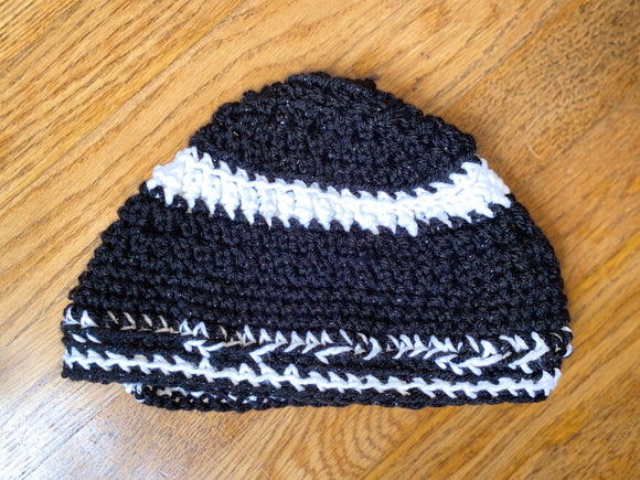 Knitted Black and White Beanie, Girls